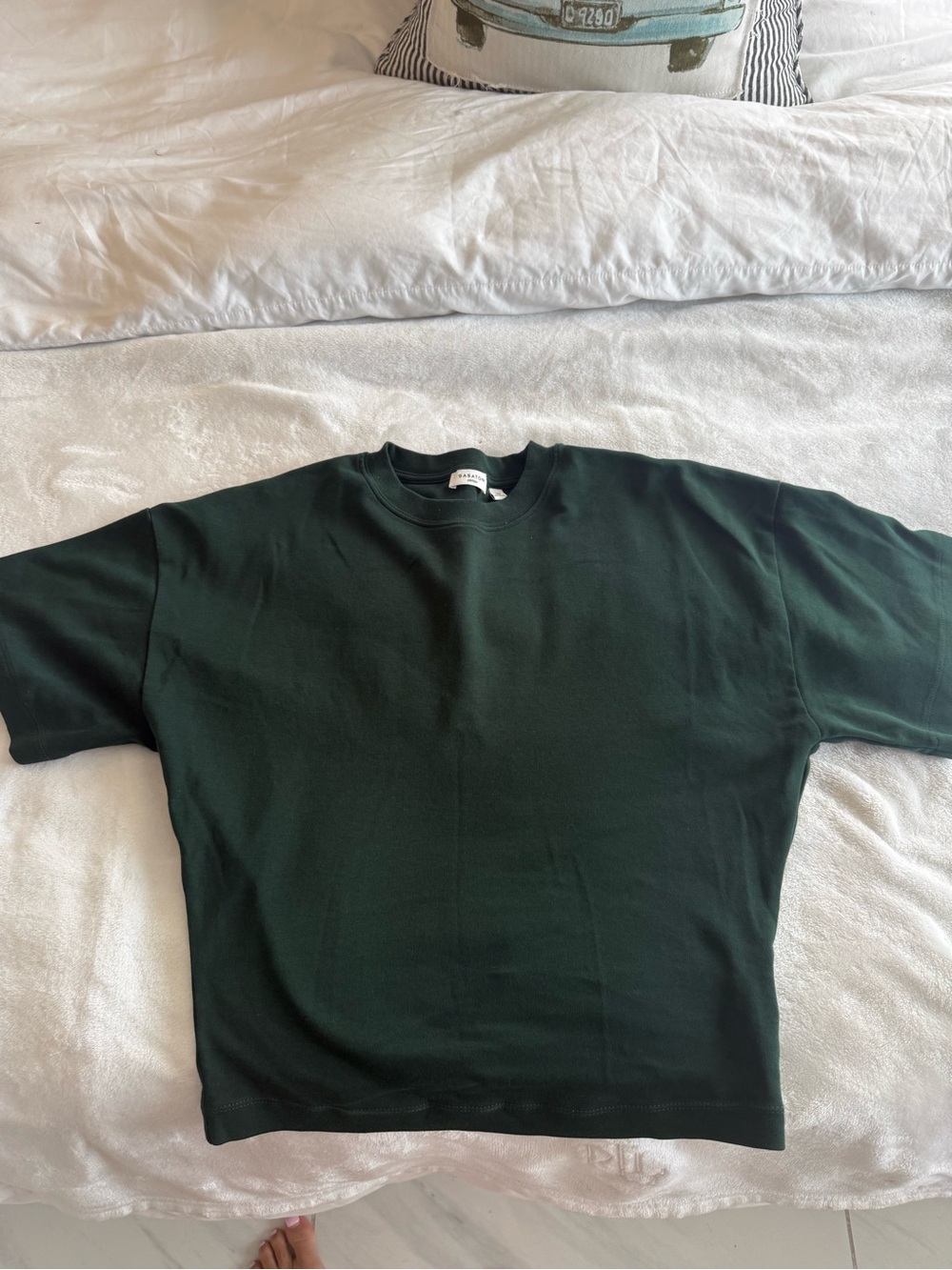 Babaton by Aritzia Dark Forest Green Crewneck Sweatshirt - XS